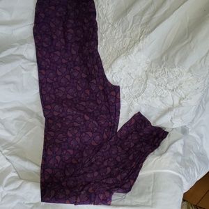 OS Lularoe leggings